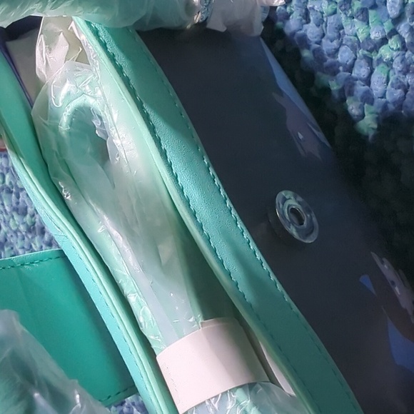 NWT Disney The Little Mermaid Set - Picture 7 of 11